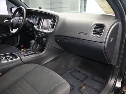 Used 2014 Dodge Charger R/T w/ Blacktop Package image 42