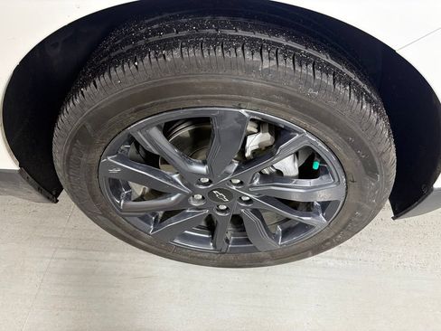 Certified 2024 Chevrolet Equinox RS w/ RS Leather Package FWD image 13