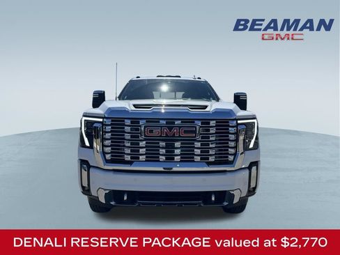 Used 2024 GMC Sierra 3500 Denali w/ Denali Reserve Package image 2