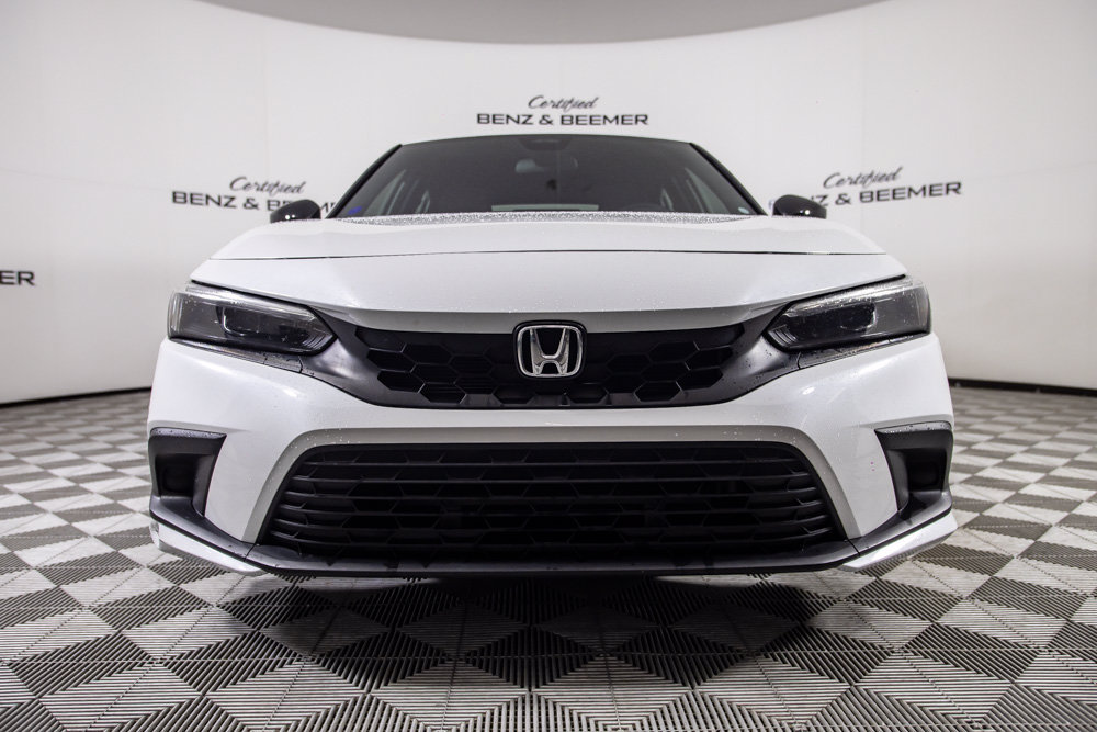 Used 2023 Honda Civic Sport image 5