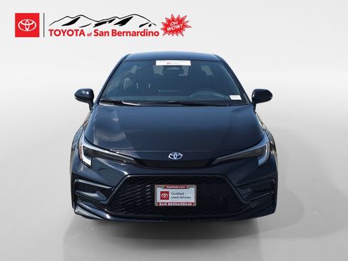 Certified 2026 Toyota Corolla SE FWD image 8