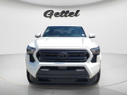 New 2026 Toyota Tacoma SR5 RWD image 2