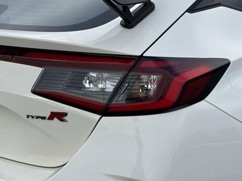 Used 2023 Honda Civic Type R image 23