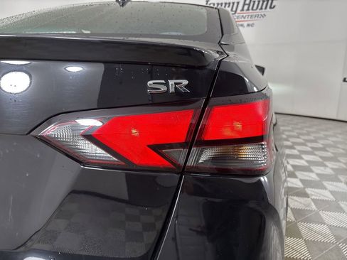 Used 2021 Nissan Versa SR image 34