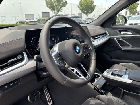 New 2026 BMW X2 xDrive28i w/ Technology Package AWD/4WD image 17