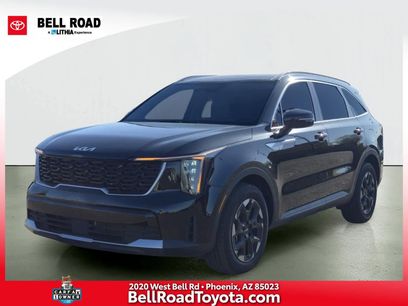 Used 2025 Kia Sorento S w/ Panoramic Sunroof Package