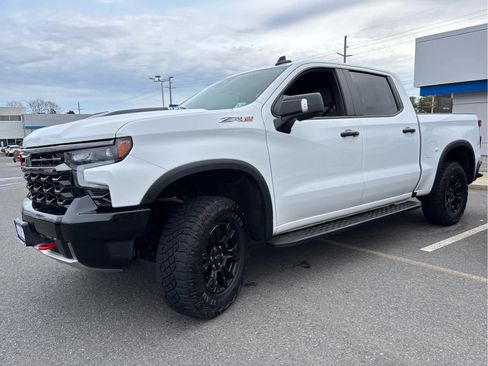 Certified 2024 Chevrolet Silverado 1500 ZR2 w/ Technology Package image 6