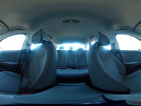 Used 2025 Kia K4 LXS image 43