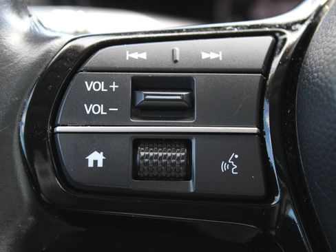 Used 2023 Honda CR-V EX-L image 31