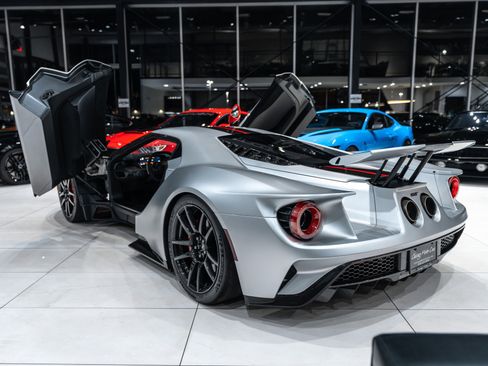 Used 2019 Ford GT image 47