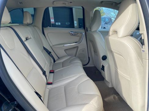 Used 2012 Volvo XC60 T6 AWD/4WD image 28