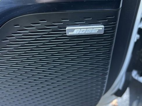 Used 2025 GMC Acadia AT4 w/ Super Cruise Package image 8