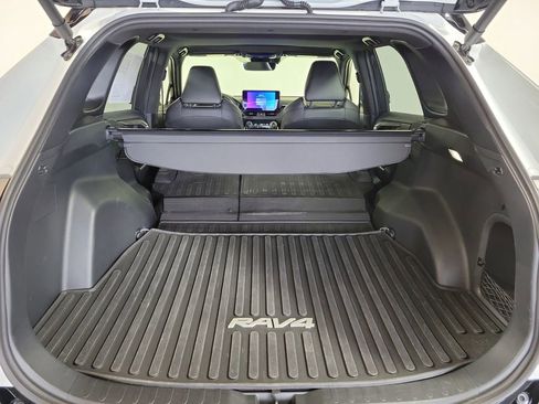 Used 2025 Toyota RAV4 XSE w/ Weather Package AWD/4WD image 27
