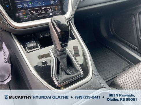 Used 2025 Subaru Outback Premium w/ Popular Package #1A image 10