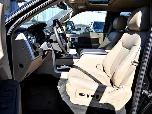 Used 2014 Ford F150 Lariat w/ Equipment Group 502A Luxury AWD/4WD image 17