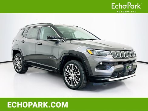 Used 2022 Jeep Compass Limited w/ Elite Group AWD/4WD image 1