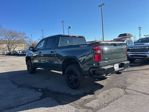New 2026 Chevrolet Silverado 1500 Custom Trail Boss w/ LPO, Dark Essentials Package image 5