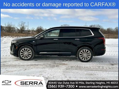 Used 2023 Cadillac XT6 Premium Luxury w/ Technology Package image 2