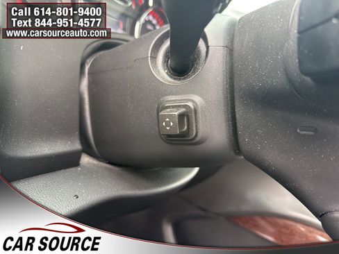 Used 2015 GMC Yukon XL SLT image 24