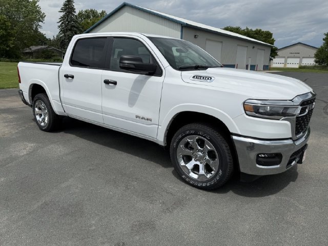 Used 2026 RAM 1500 Big Horn AWD/4WD image 1
