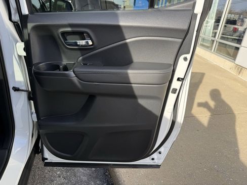 New 2026 Honda Ridgeline RTL image 38