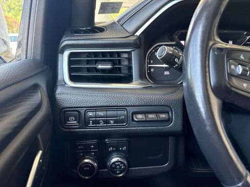 Certified 2021 GMC Yukon XL Denali AWD/4WD image 18