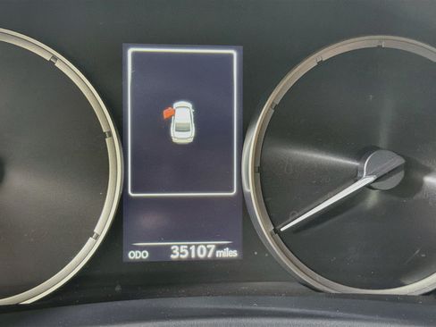 Used 2024 Lexus IS 300 w/ Comfort Package RWD image 18