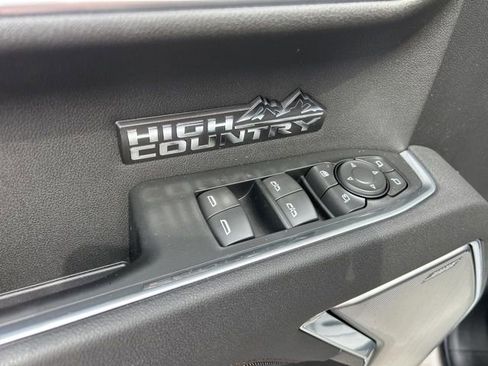 New 2026 Chevrolet Silverado 1500 High Country w/ High Country Premium Package AWD/4WD image 13