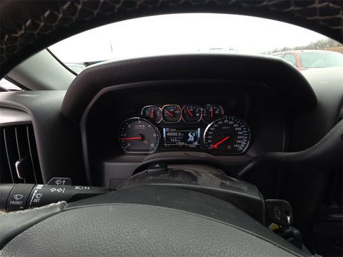 Used 2018 Chevrolet Silverado 1500 LT w/ All Star Edition image 10