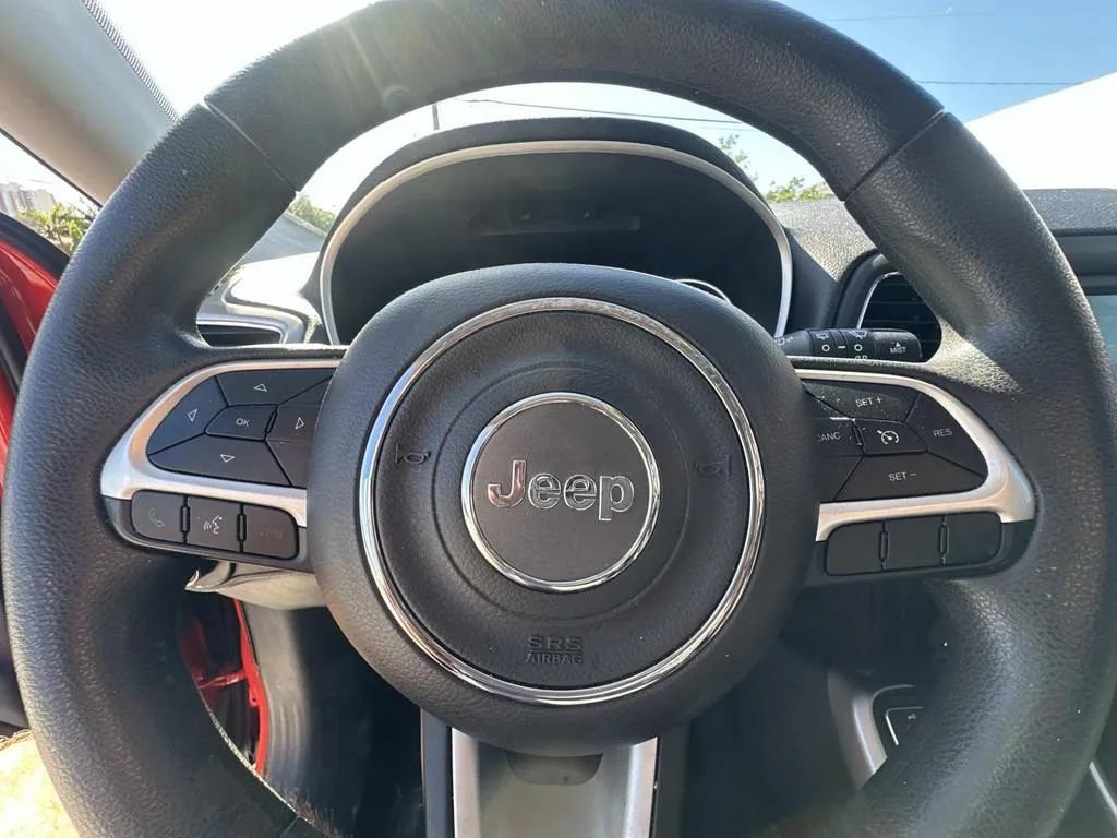 Used 2018 Jeep Compass Sport FWD image 20
