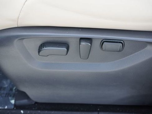 Used 2024 Nissan Armada Platinum w/ Cargo Package image 28