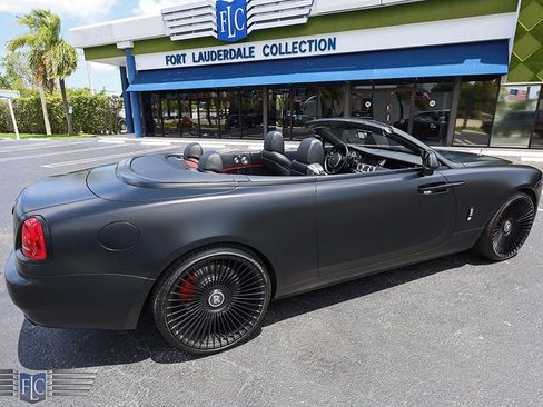 Used 2021 Rolls-Royce Dawn image 6