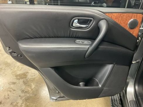 Used 2023 Nissan Armada SL w/ Captain's Chairs Package AWD/4WD image 16
