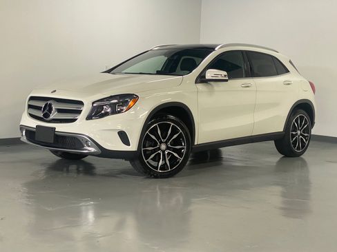 Used 2017 Mercedes-Benz GLA 250 image 1