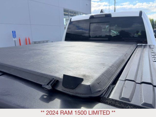 Used 2024 RAM 1500 Limited AWD/4WD image 13