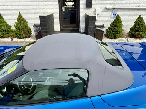 Used 2014 Chevrolet Corvette Stingray Convertible w/ 3LT Preferred Equipment Group RWD image 17