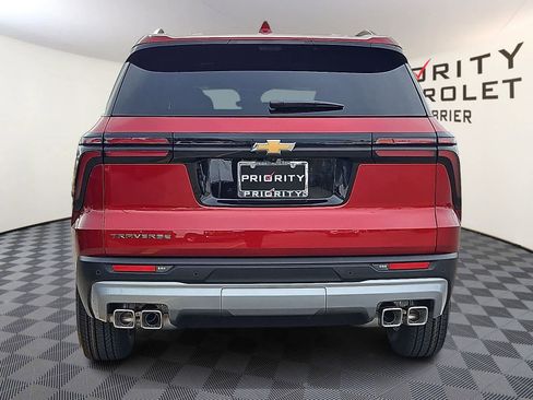 New 2026 Chevrolet Traverse LT w/ Driver Confidence Package image 5