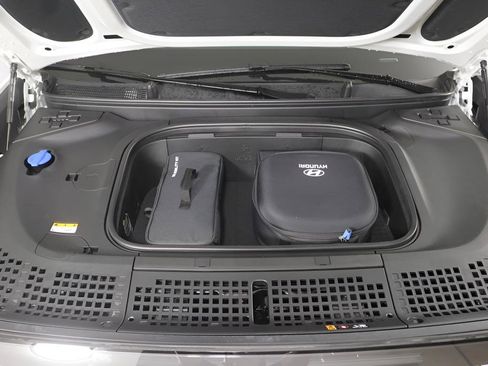 New 2026 Hyundai Ioniq 9 S RWD image 39