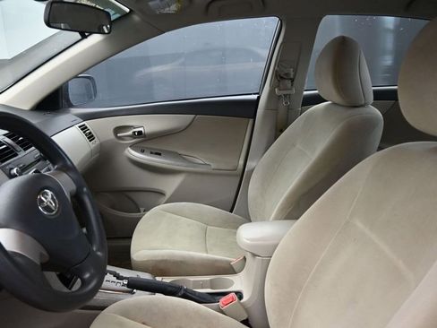 Used 2011 Toyota Corolla LE FWD image 22