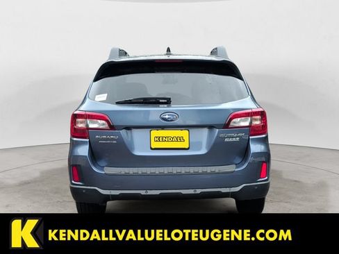 Used 2017 Subaru Outback 2.5i Limited AWD/4WD image 4