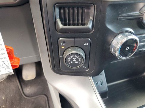 Used 2024 Ford F150 XLT w/ Mobile Office Package image 23