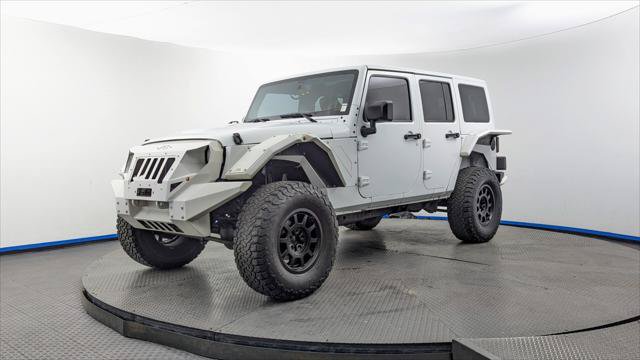 Used 2016 Jeep Wrangler Unlimited Rubicon AWD/4WD image 2