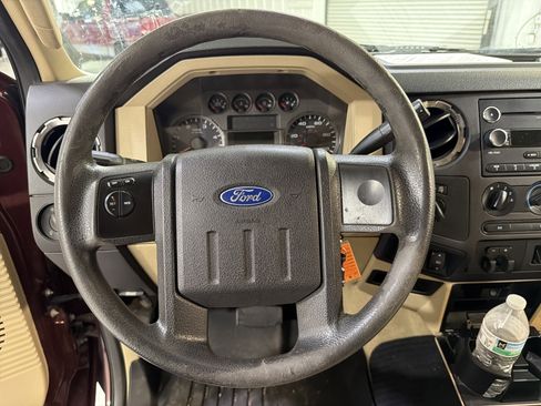 Used 2009 Ford F250 Lariat image 15