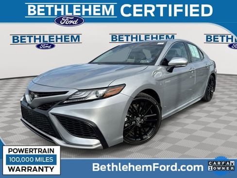 Used 2022 Toyota Camry XSE image 1