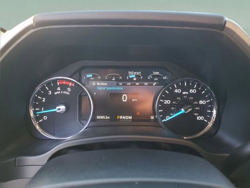 Used 2021 Ford F350 Lariat w/ Lariat Value Package image 27