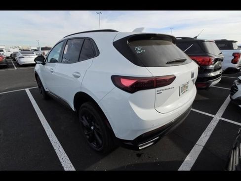Used 2025 Buick Envision Sport Touring image 2