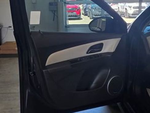 Used 2015 Chevrolet Cruze LTZ w/ Sun, Sound and Sport Package image 9