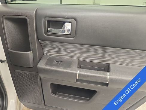 Used 2016 Ford Flex Limited w/ Equipment Group 301A FWD image 16