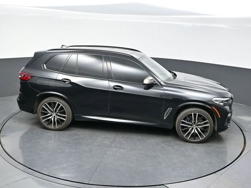 Used 2021 BMW X5 M50i w/ Premium Package image 41
