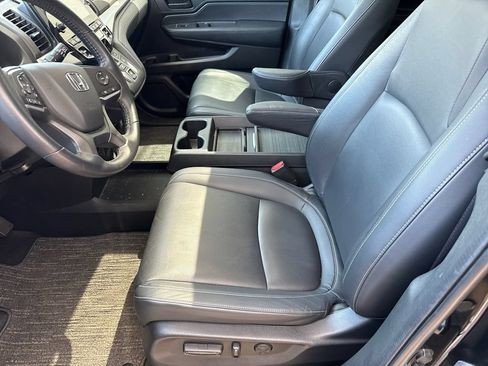 Used 2024 Honda Odyssey EX-L image 9